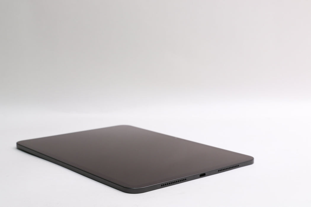 iPad Pro M5 Wi-Fi, 512GB, Wi-Fi Only, Space Black, MDWM4LL/A w/ Pencil!