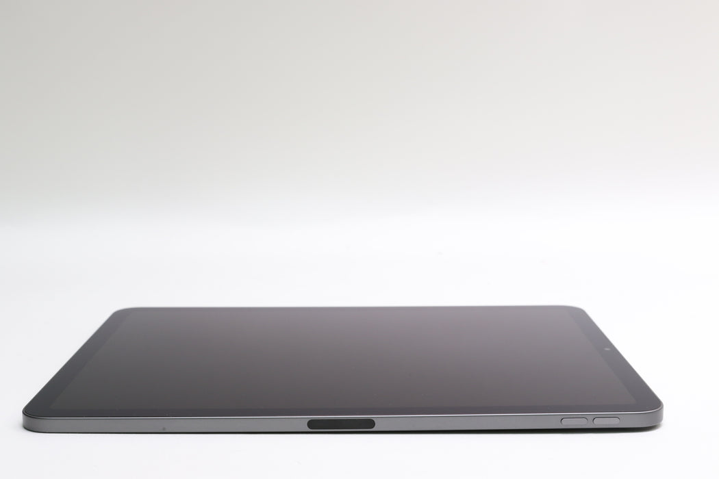 iPad Air 4th Gen, 64GB, Wifi, Space Gray, MYFM2LL/A + Pencil!