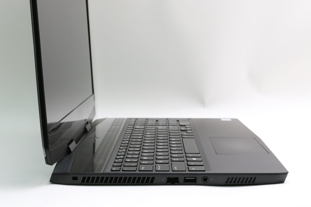 15.6" Alienware, M15, i7-8750H 2.20GHz, 16GB, 1TB HDD & 2TB SSD, GTX 1060