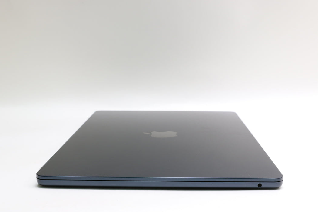 100%BATT 15" 2025, MacBook Air, MW1L3LL/A, 4.4 GHz Apple M4, 16GB, 256GB SSD, 10C