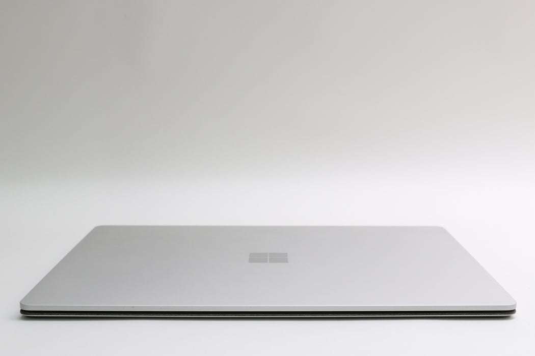 13.5" Microsoft Surface, i7-8650U, 16GB, 512GB SSD, Touchscreen