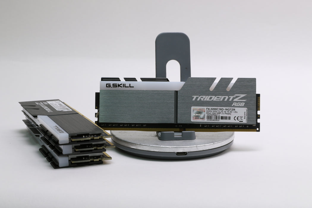 G.SKILL Trident Z RGB 32GB (4x8GB) DDR4 3200MHz DIMM