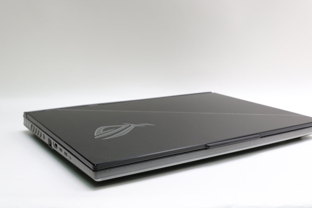 16" Asus Rog Strix Scar 16, i9-14900HX, 32GB, 2TB SSD, RTX 4090