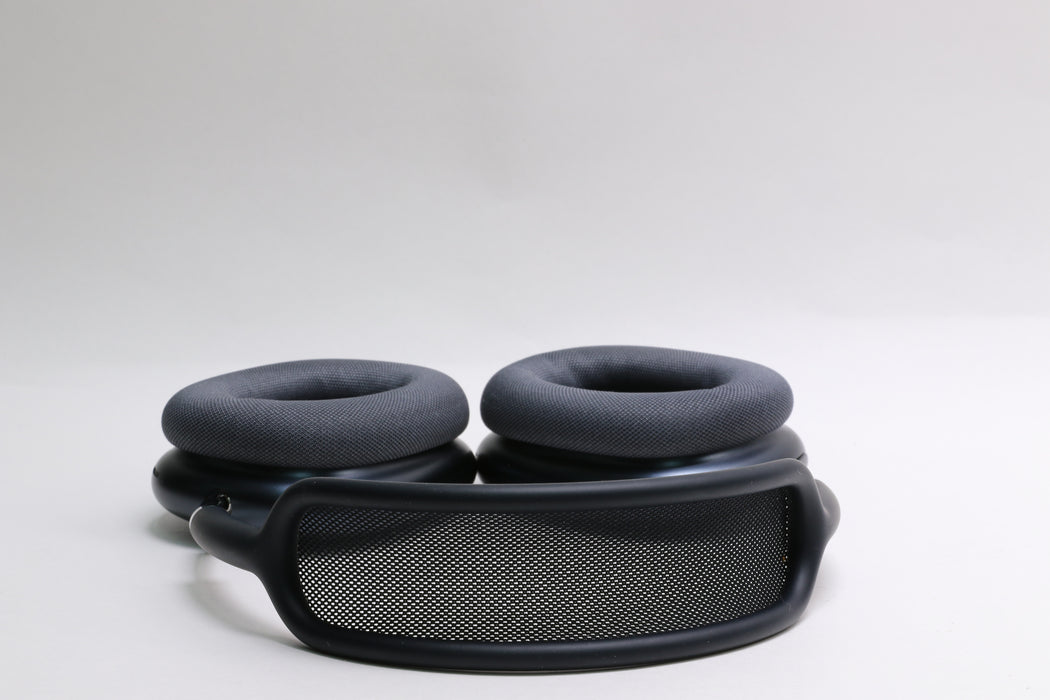 Apple AirPods Max 2 (Midnight) w/ Case! — photo 6 of 6