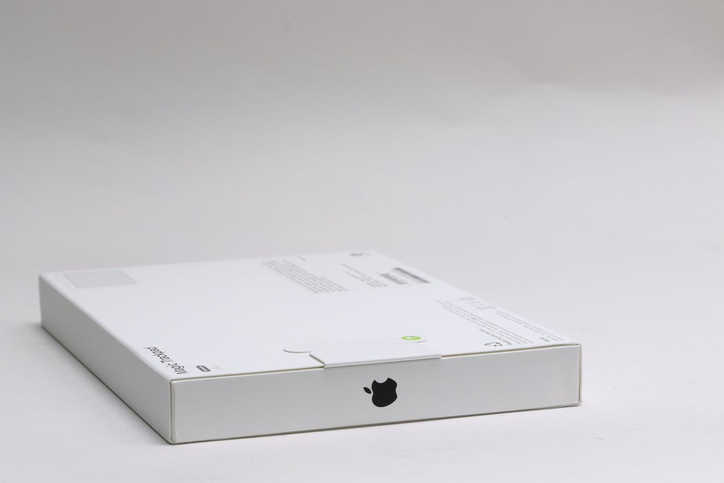 New! Apple Magic Trackpad (USB-C) White, MXK93AM/A — photo 4 of 4