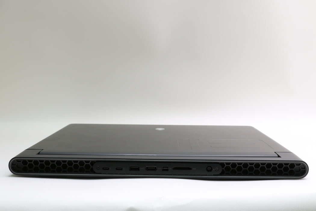 18" Alienware, M18 R2, i9-14900HX, 32GB, 1TB SSD, RTX 4080