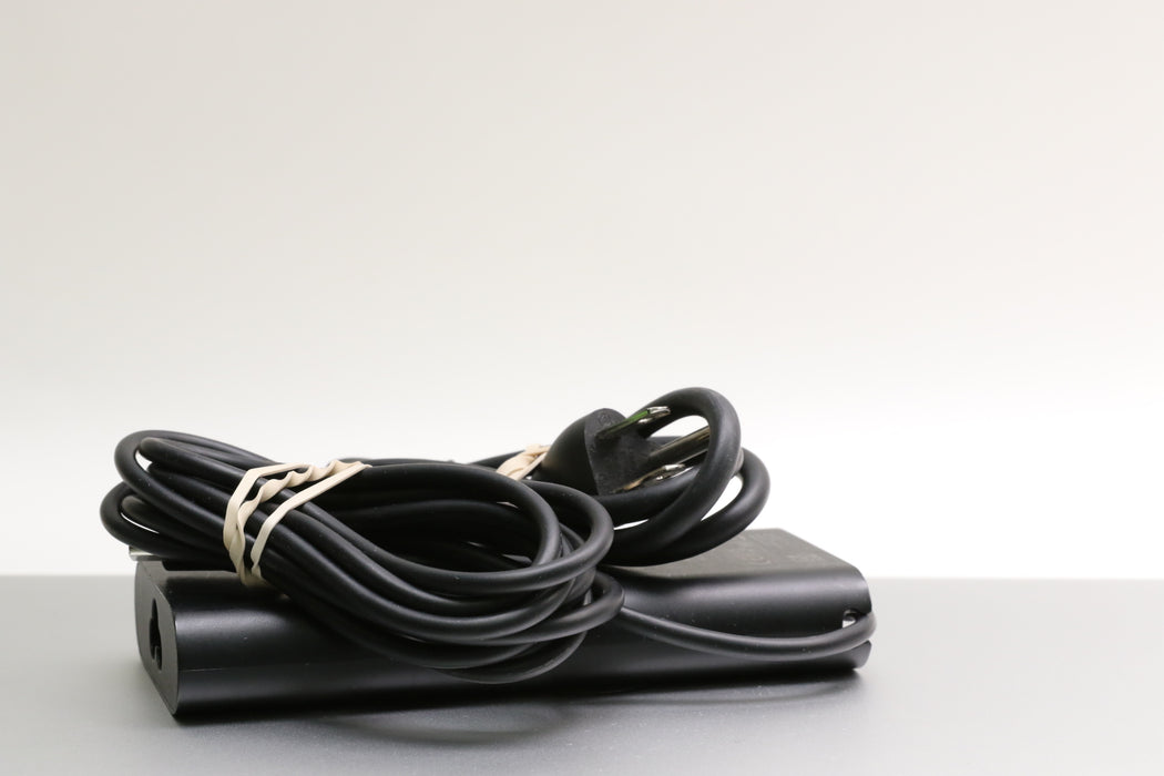 15" WUXGA Dell XPS 15 9520, i7-12700H, 32GB, 512GB SSD, RTX 3050 Ti!