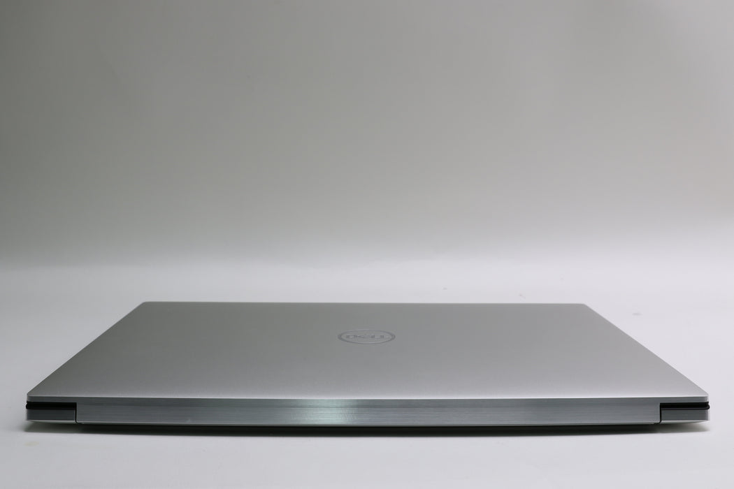 15" Dell XPS 15 9530, i9-13900H, 32GB, 954GB, RTX 4070, 3.5K OLED Touchscreen!
