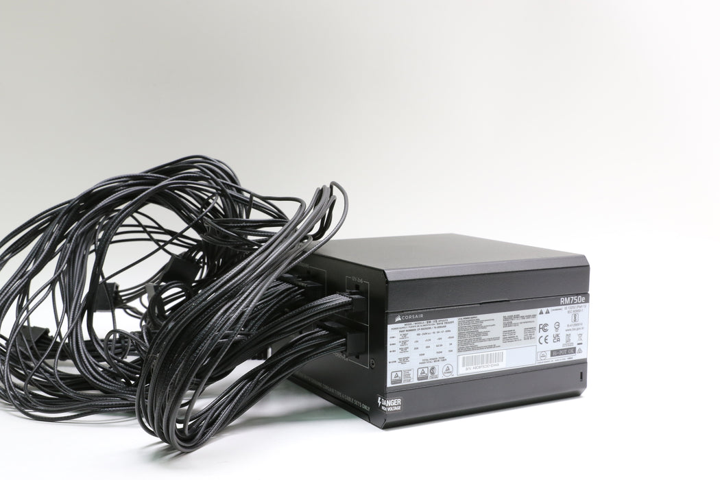 Corsair RM750e 750w Fully Modular Power Supply w/ Cables!