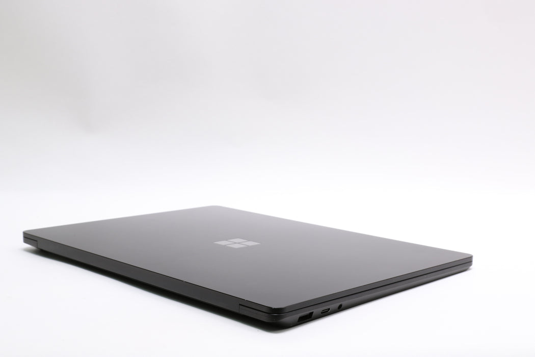 15" Microsoft Surface 4, i5-1135G7, 8GB, 512GB SSD, Touchscreen — photo 9 of 13