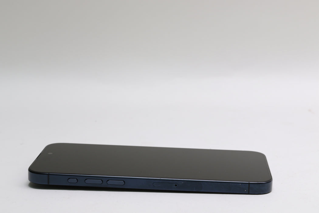 iPhone 15 Pro Max, 256GB, Unlocked, Blue Titanium, MU7A3ZD/A