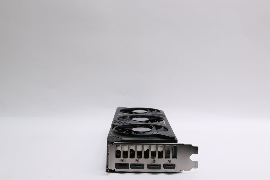 GIGABYTE GeForce RTX 5070 WINDFORCE OC 12GB Graphics Card — photo 6 of 6