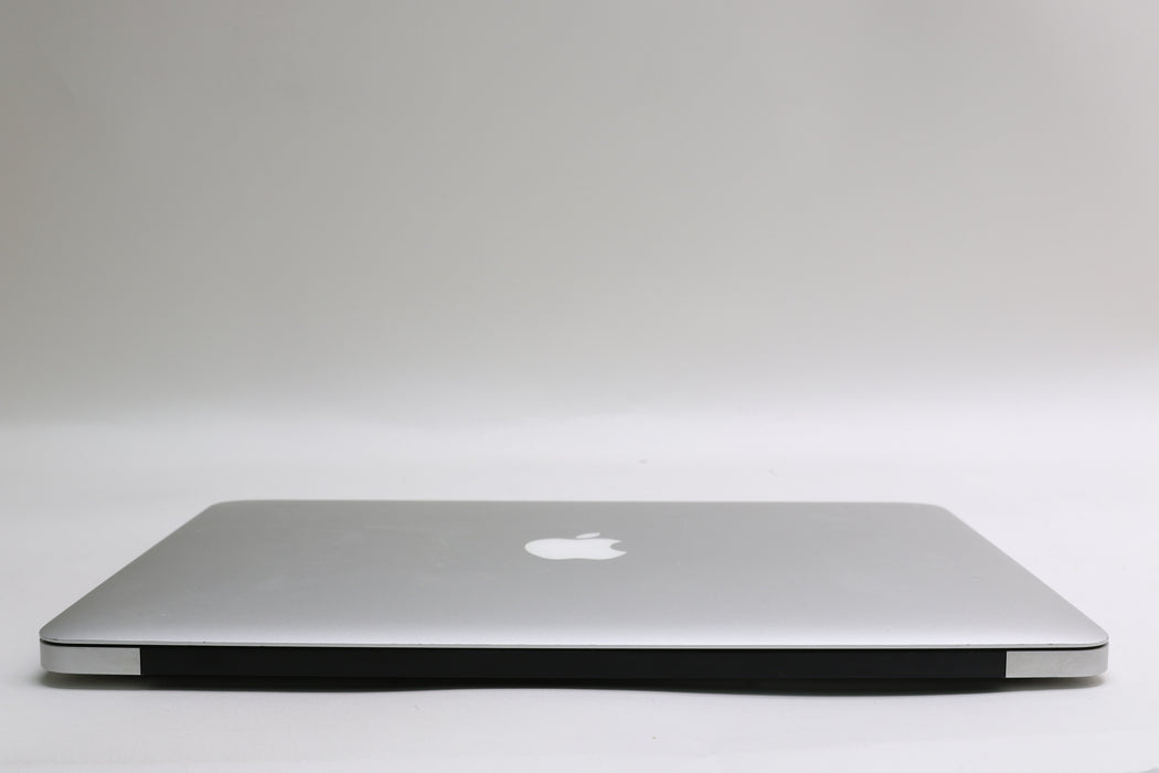 13" Early 2014, MacBook Air, MD761LL/B, i5-4260U, 4GB, 256GB SSD