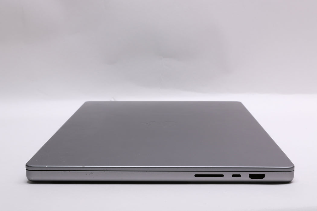 16" 2021, MacBook Pro, BTO, Apple M1 Pro, 32GB, 1TB SSD, 16C, New Battery!