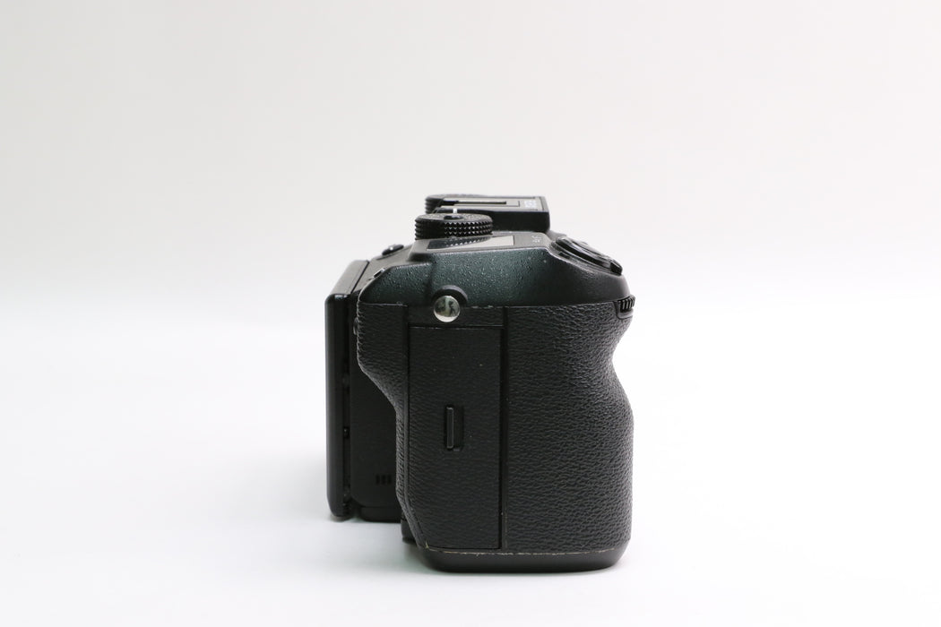 Fujifilm GFX 50S Camera w/ Fujifilm EVF-GFX1 Viewfinder, 2x OEM Batteries!