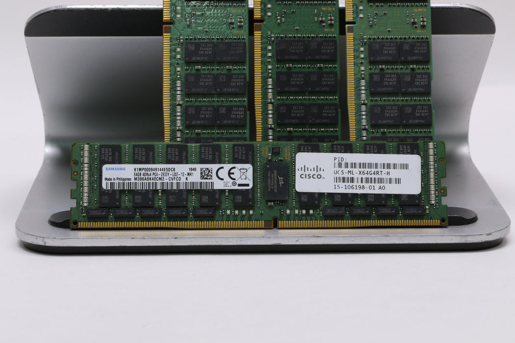 Samsung 256GB (4x64GB) ECC DDR4 2933MHz DIMM Server Memory (M386A8K40CM2-CVF) — photo 3 of 3