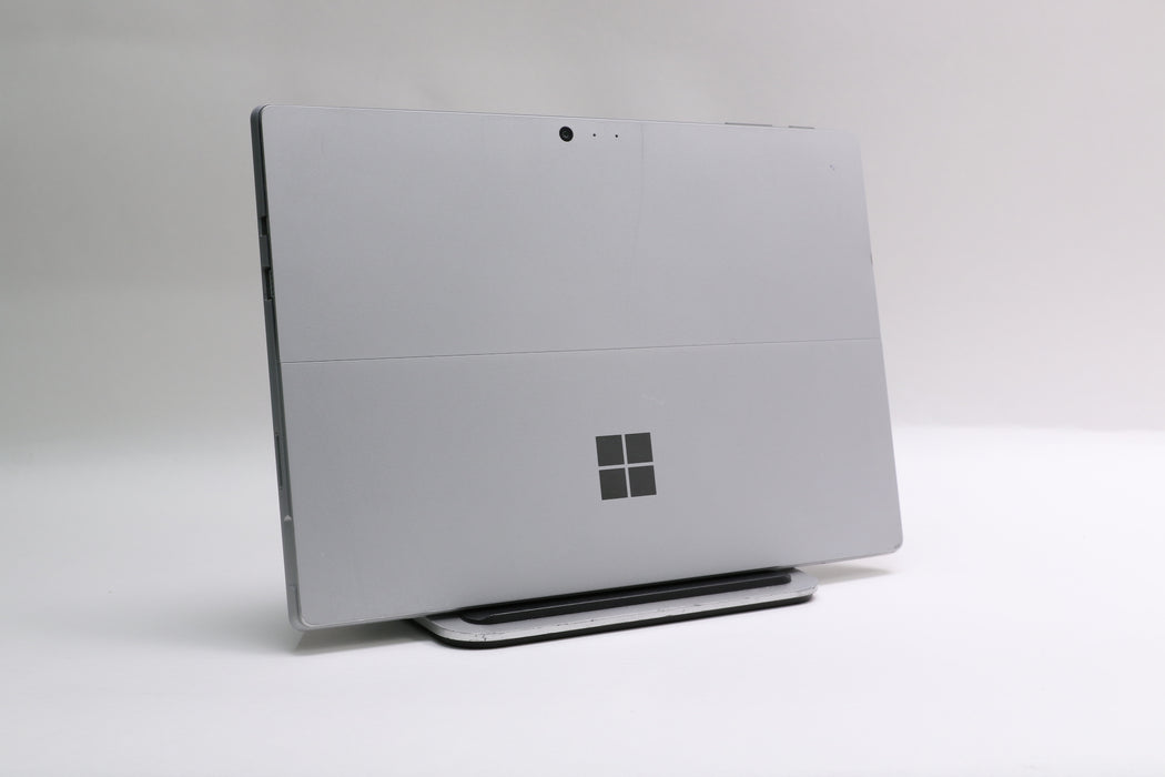 13" Microsoft Surface Pro 6, i5-8250U, 8GB, 128GB SSD, Touchscreen