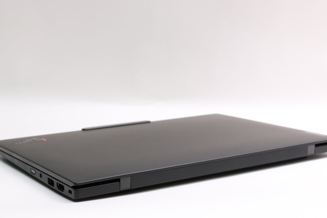 14" Lenovo Thinkpad X1 Carbon Gen 13, Ultra 7 258V, 32GB, 512GB SSD