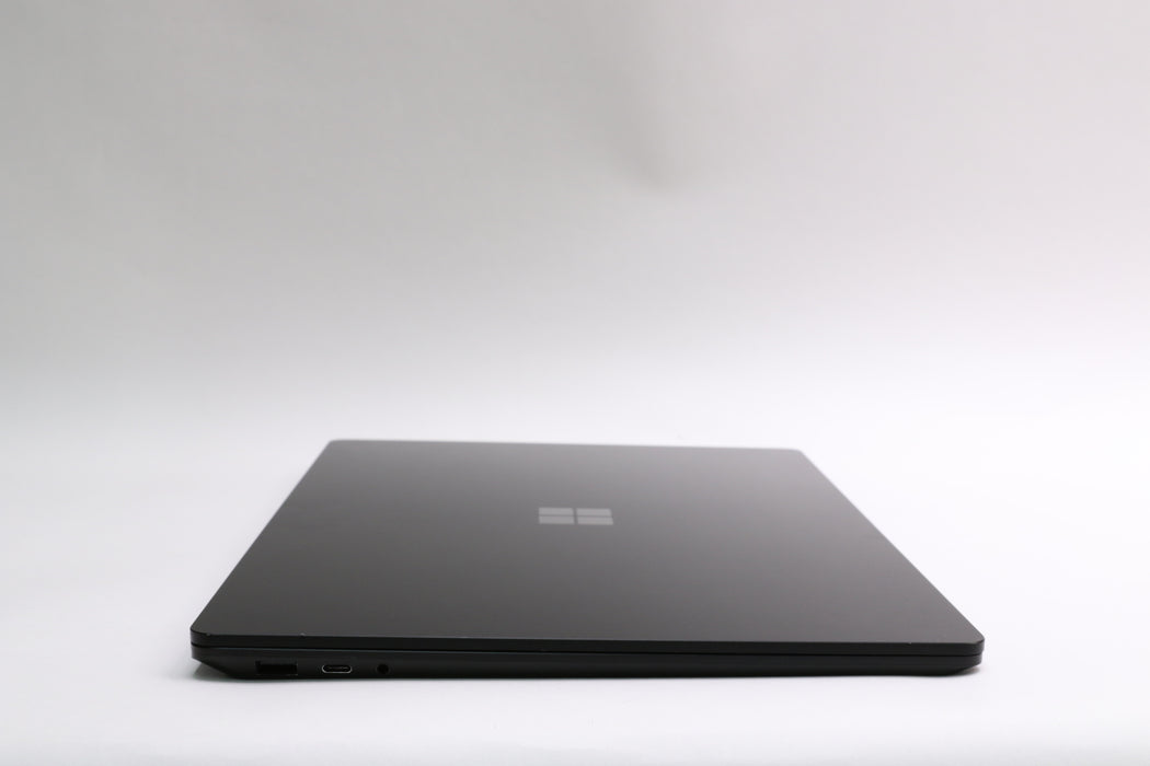 15" Microsoft Surface Laptop 5, i7-1265U, 32GB, 1TB SSD, Touchscreen