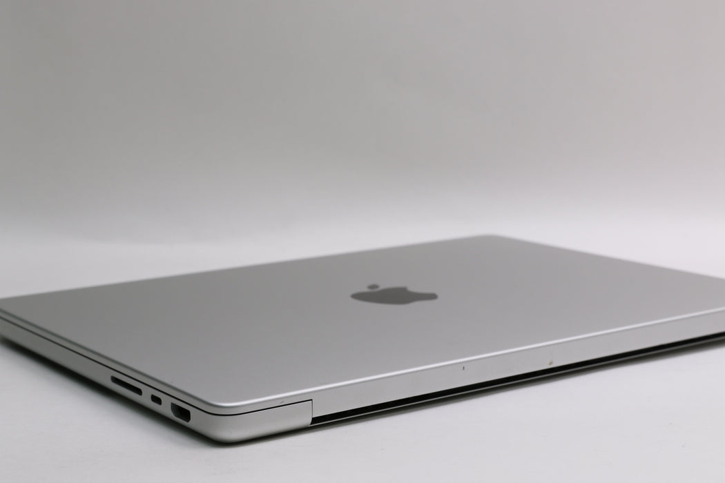 14" 2024, MacBook Pro, MW2W3LL/A, Apple M4, 16GB, 512GB SSD, 10C