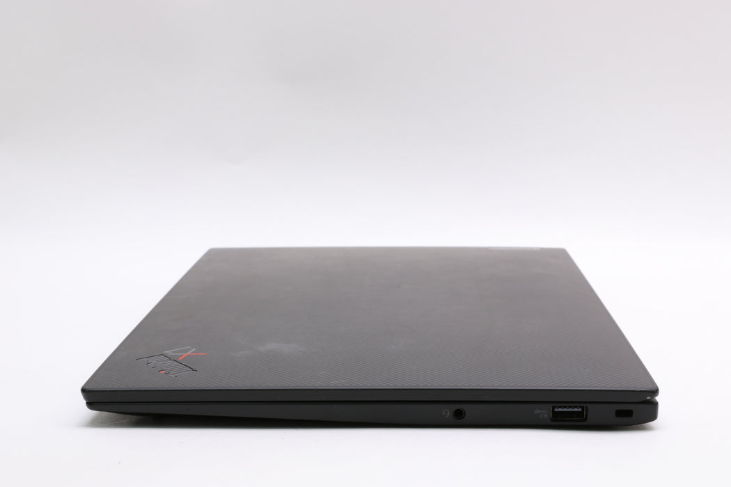 14" UHD+ Lenovo ThinkPad X1 Carbon Gen 10, i7-1270P, 32GB, 512GB SSD — photo 6 of 13