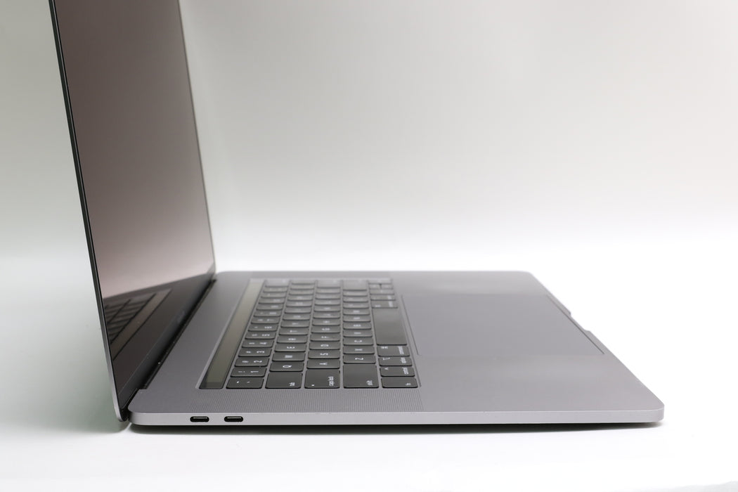 15" 2018, MacBook Pro, BTO, i9-8950HK 2.90GHz, 32GB, 512GB SSD, 560X GPU