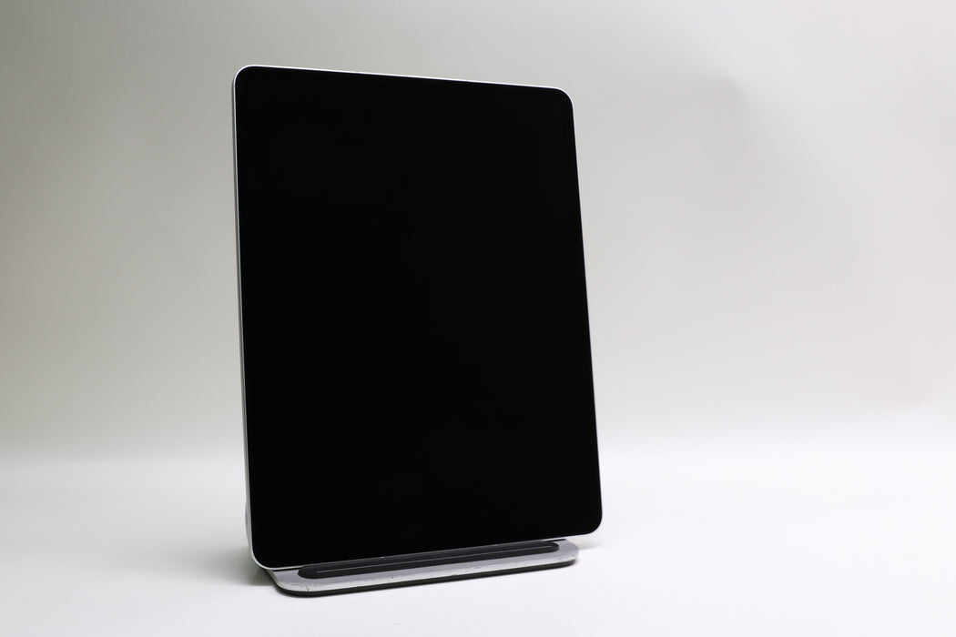 iPad Pro 12.9" M1, 5th Gen, 2TB, Unlocked, Silver, MHP53LL/A