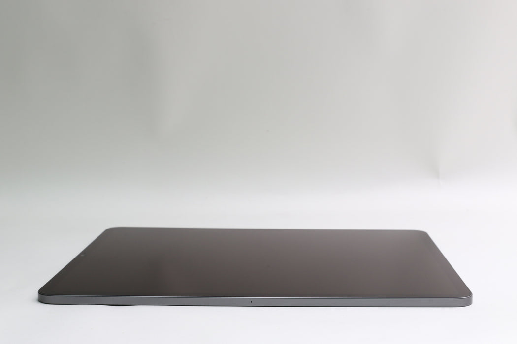 iPad Pro 4th Gen, 128GB, Wi-Fi, Space Gray, MY2H2LL/A 12.9”