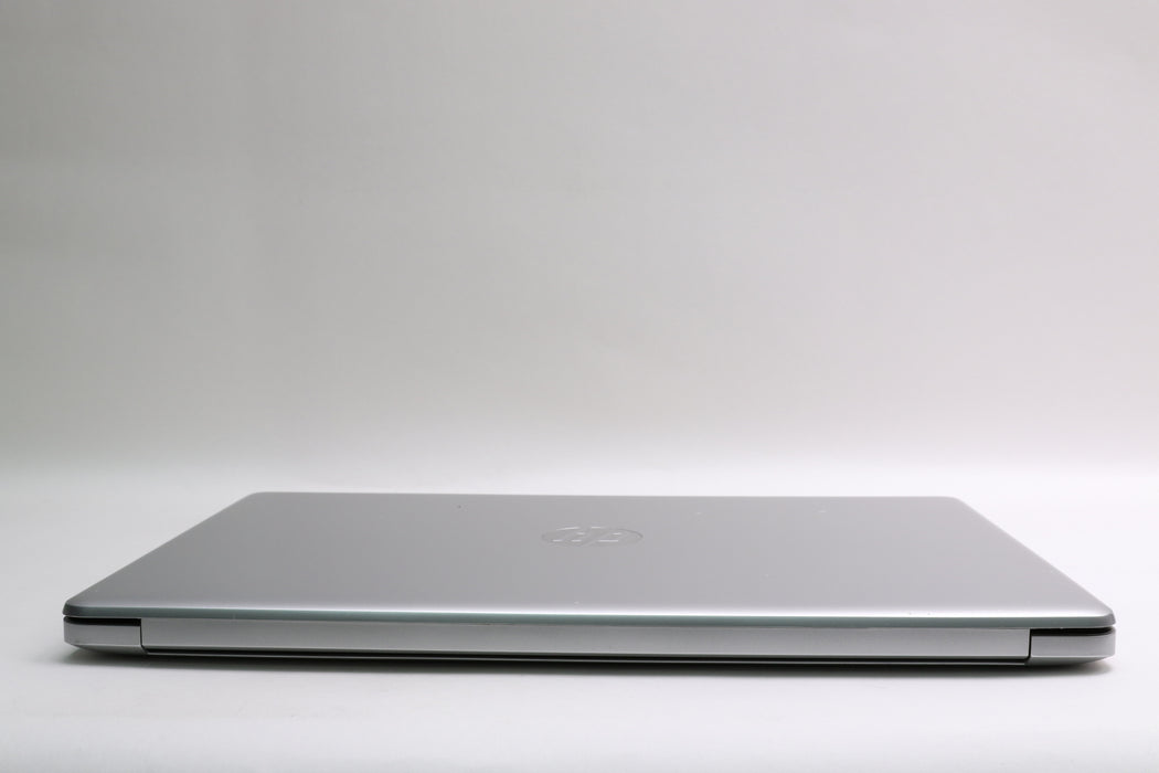 17" HP Laptop 17-ca0xxx, Ryzen 5 2500U, 8GB, 256GB