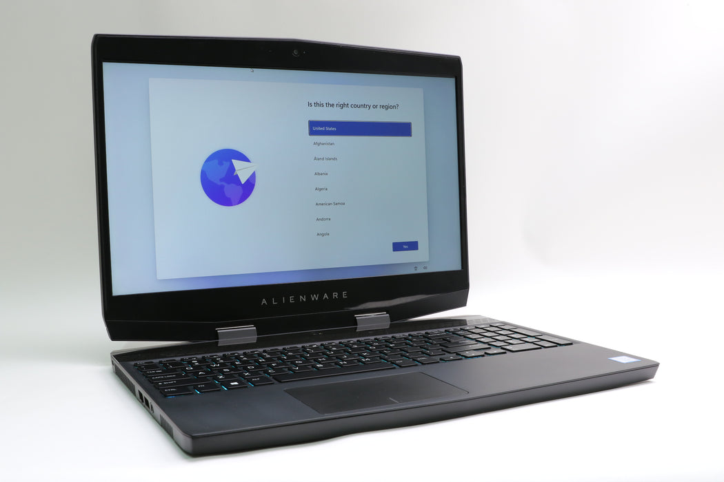 15.6" Alienware, M15, i7-8750H 2.20GHz, 16GB, 1TB HDD & 2TB SSD, GTX 1060