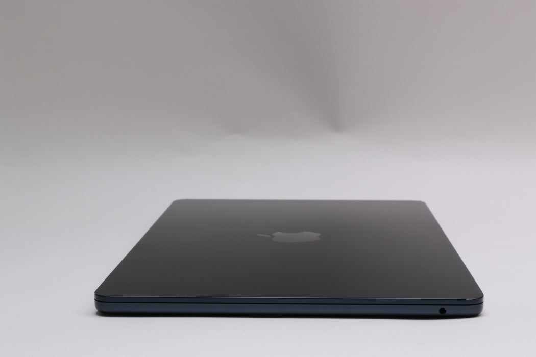 13" 2024, MacBook Air, BTO, Apple M3, 24GB, 2TB SSD, 10C — photo 6 of 13