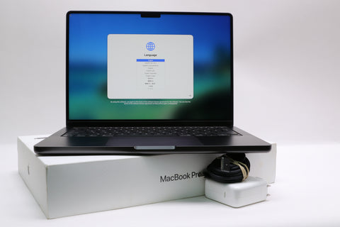 15.4" 2025, MacBook Pro, MDE14LL/A, Apple M5, 16GB, 1TB SSD, 10C