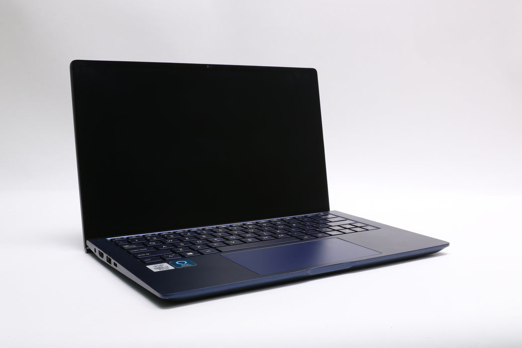 13" Asus Zenbook UX334FAC, i7-10510U, 16GB, 512GB SSD, Touch, 100% Battery