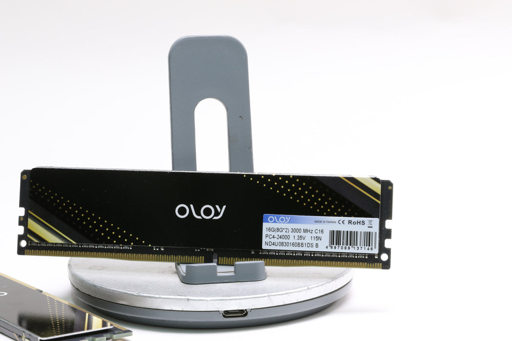 Oloy Desktop Memory 16GB (2x8GB) DDR4 3000MHz DIMM — photo 3 of 3