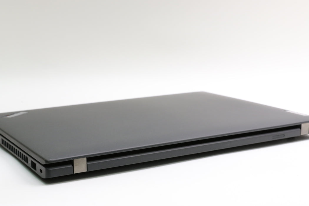 14" Lenovo Thinkpad T14 Gen 3, AMD Ryzen 7 PRO 6850U, 16GB, 512GB, Touchscreen!