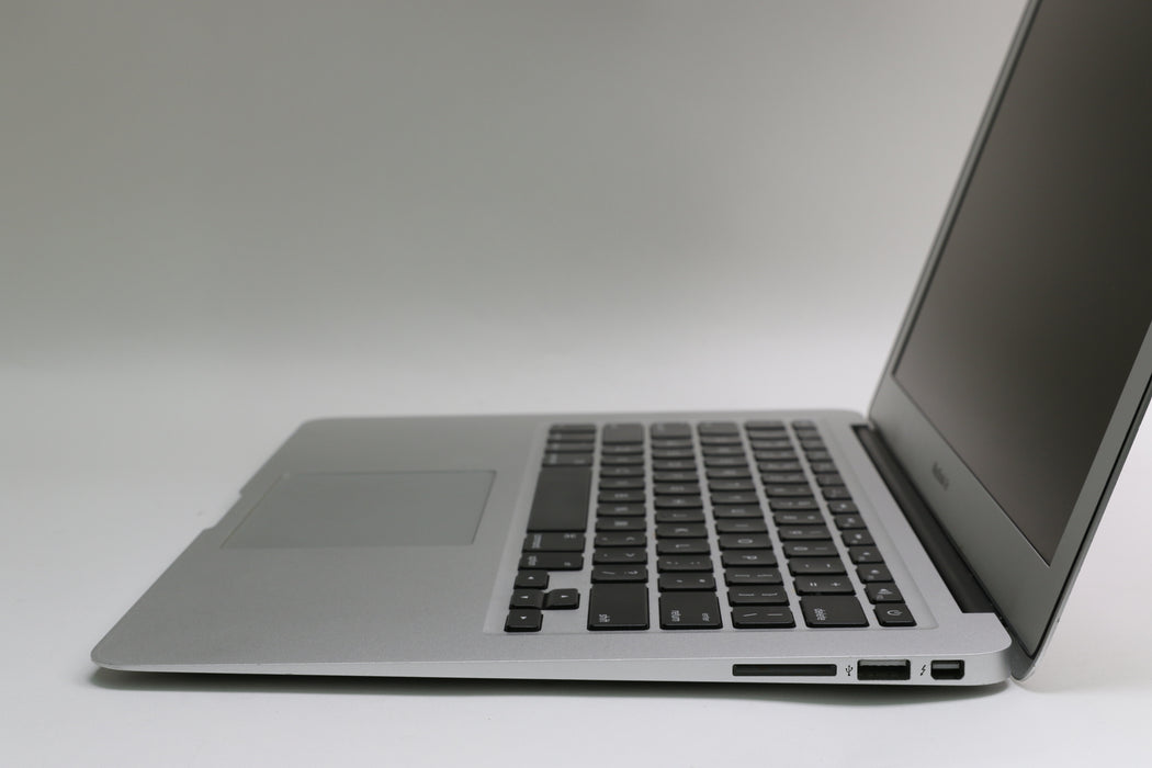 13" 2017, MacBook Air, MQD32LL/A, i5-5350U, 8GB, 128GB SSD, New Battery!