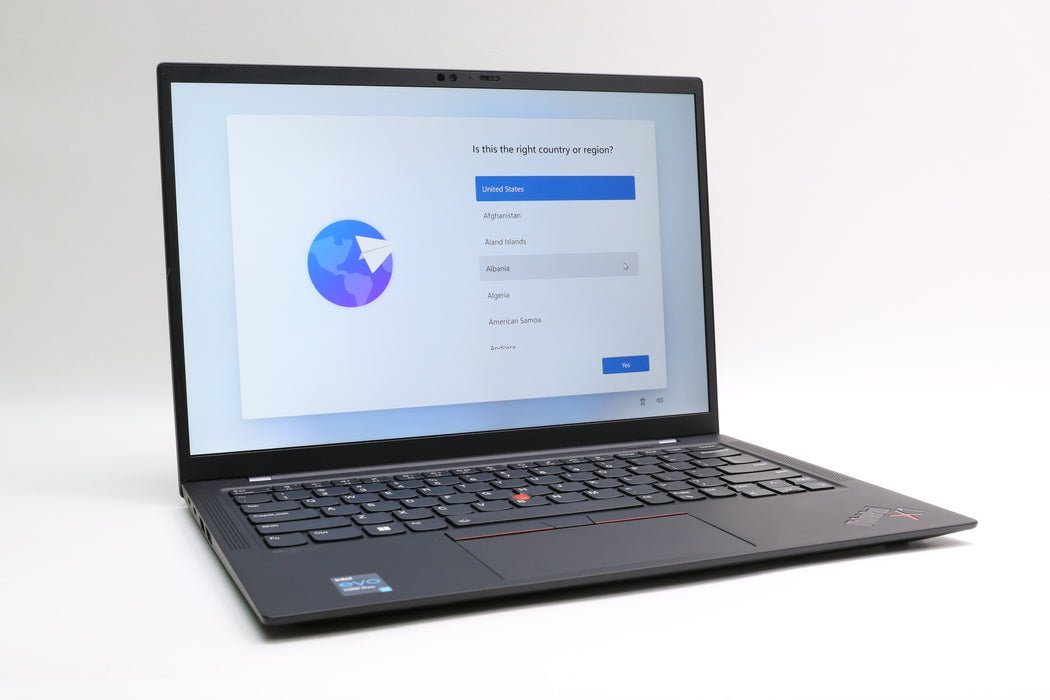 14" Lenovo Thinkpad X1 Carbon Gen 9, i7-1185G7, 16GB, 1TB SSD