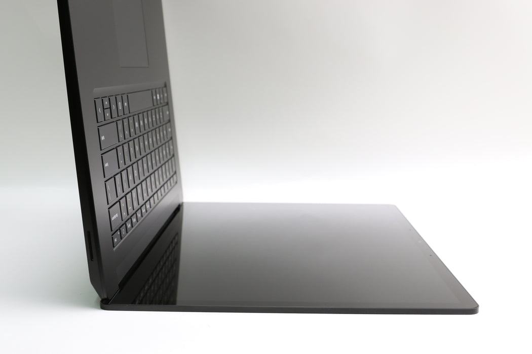 100%BATT 15" Microsoft Surface Laptop 5, i7-1265U, 32GB, 1TB SSD, Touchscreen