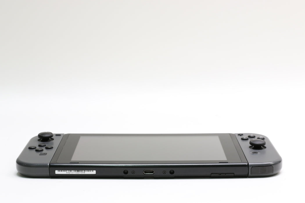 Nintendo Switch, HAC-001, 32GB w/ Gray Joy-Cons