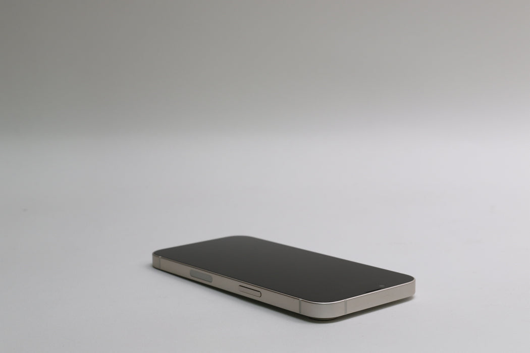 iPhone 13, 256GB, Unlocked, Starlight, ML9G3LL/A