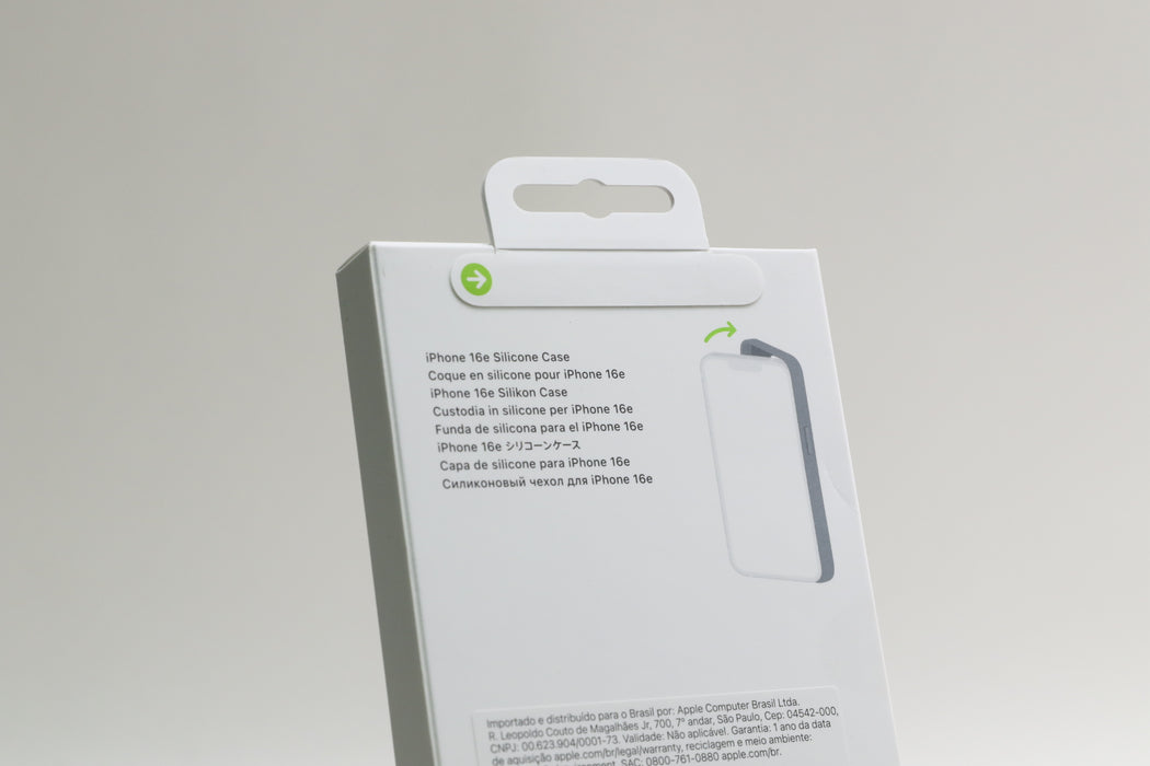 Brand New! Apple iPhone 16e Silicone Case Black, MD3N4ZM/A