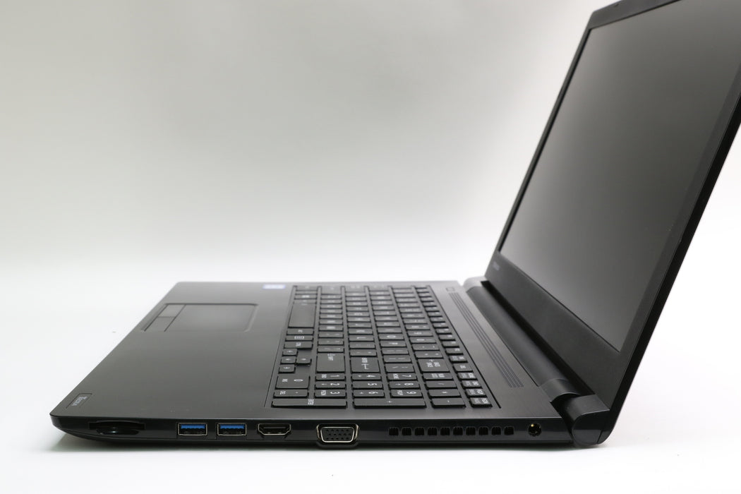 15.6" Toshiba Tecra C50-D, i3-7100U, 4GB, 1TB HDD