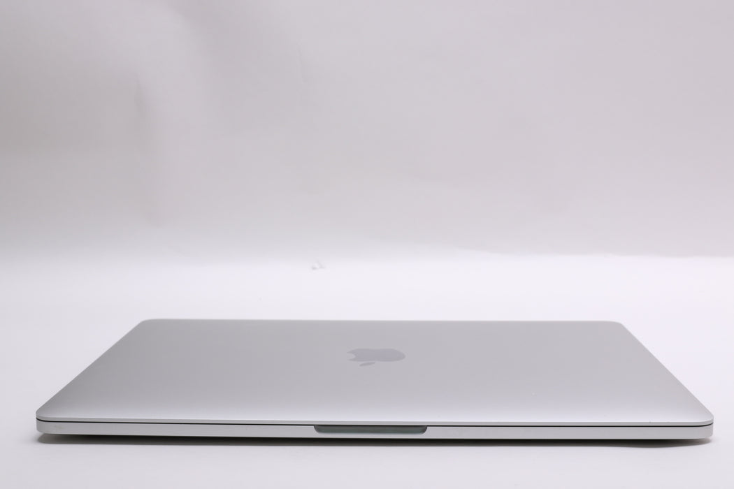 13" QHD+ 2022, MacBook Pro, MNEP3LL/A, Apple M2, 8GB, 256GB SSD,10C