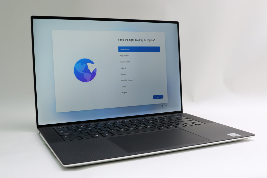 15.6" Dell XPS 15 9500, i7-10875H 2.30GHz, 32GB, 2TB SSD, Touchscreen