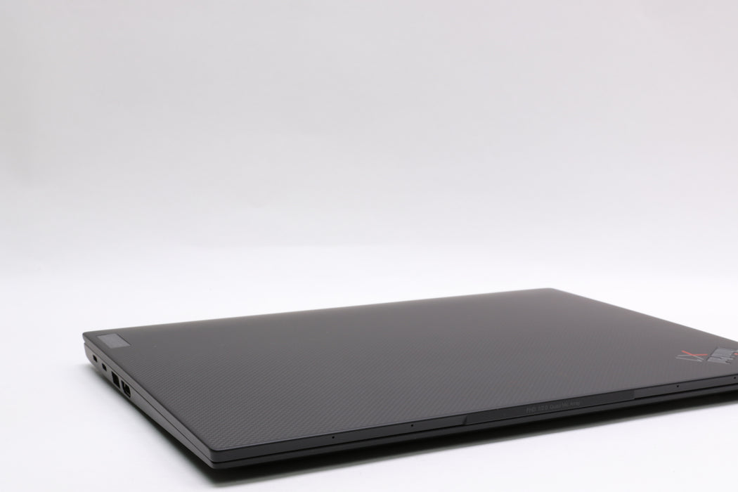 14" UHD+ Lenovo ThinkPad X1 Carbon Gen 10, i7-1270P, 32GB, 512GB SSD — photo 11 of 13