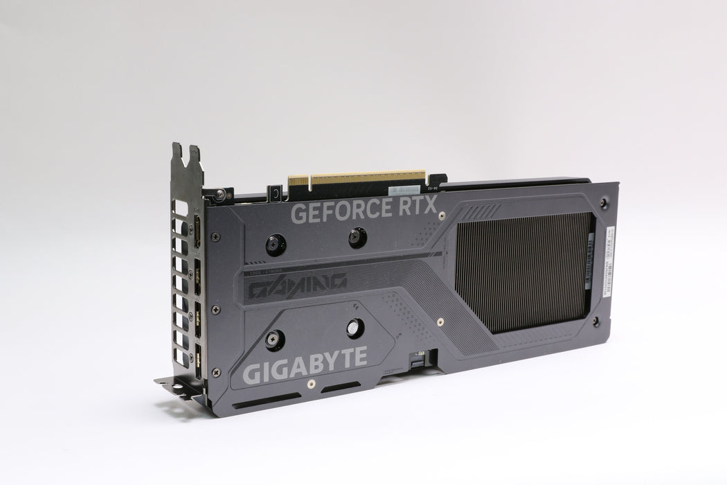 GIGABYTE GeForce RTX 5060 Ti Gaming OC 16GB GDDR7 Graphics Card — photo 2 of 6