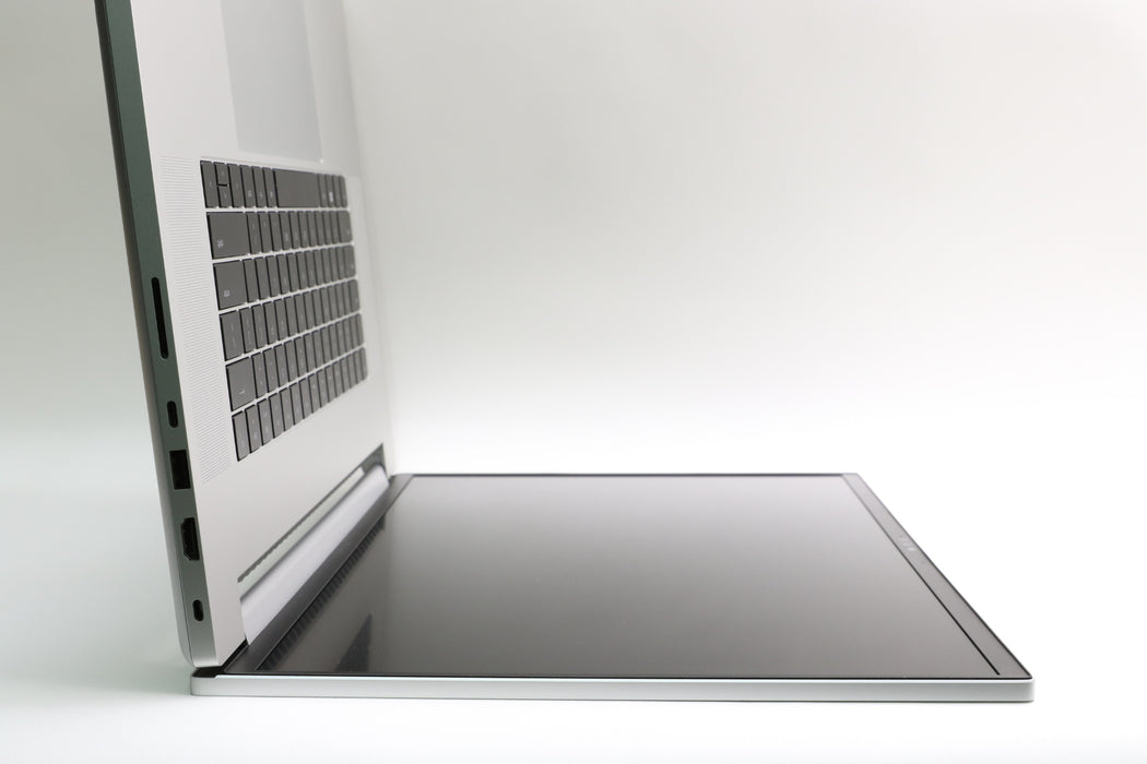 18" QHD+ Razer Blade 18 Rz09-0484, i9-13950HX, 32GB, 1TB SSD, RTX 4080