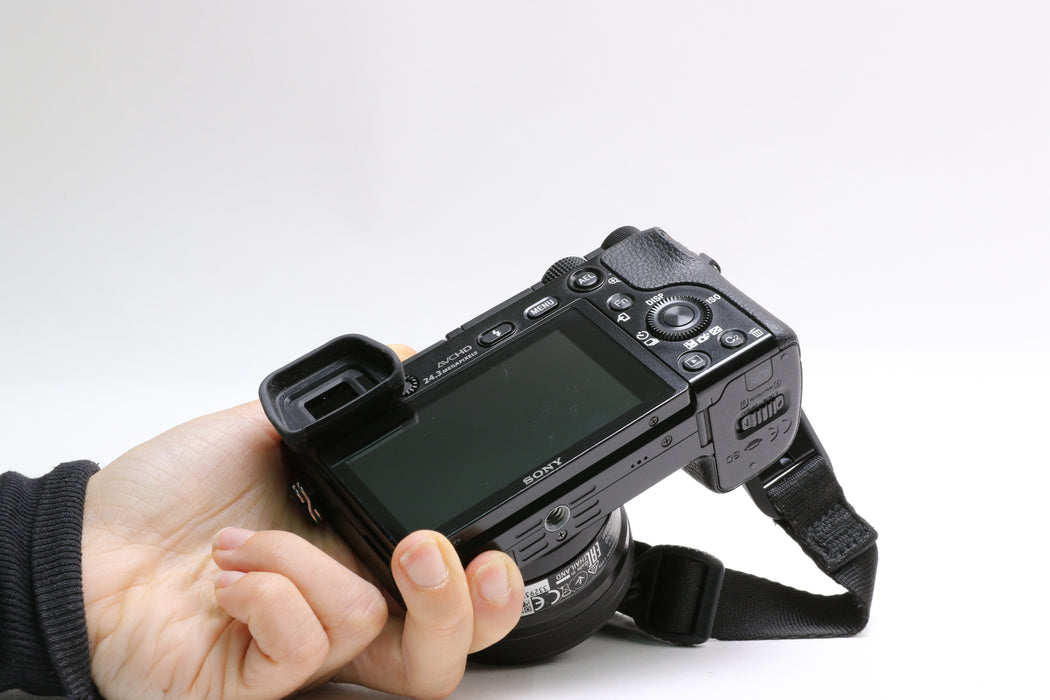 Sony Alpha a6000 24.3MP Camera w/ E PZ 16-50mm f/3.5-5.6 OSS Lens, 16K SC! — photo 7 of 9