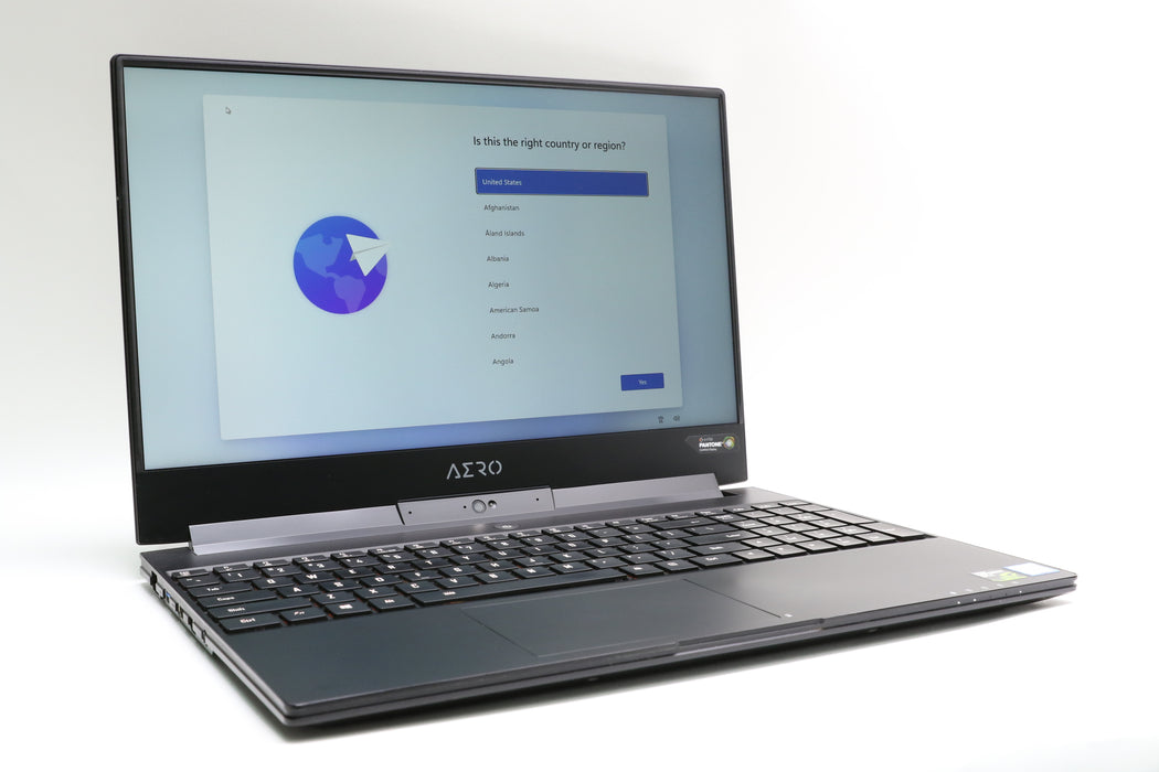100%BATT 15.6" Gigabyte Aero 15, i7-8750H, 16GB, 512GB SSD, GTX 1070 Max-Q