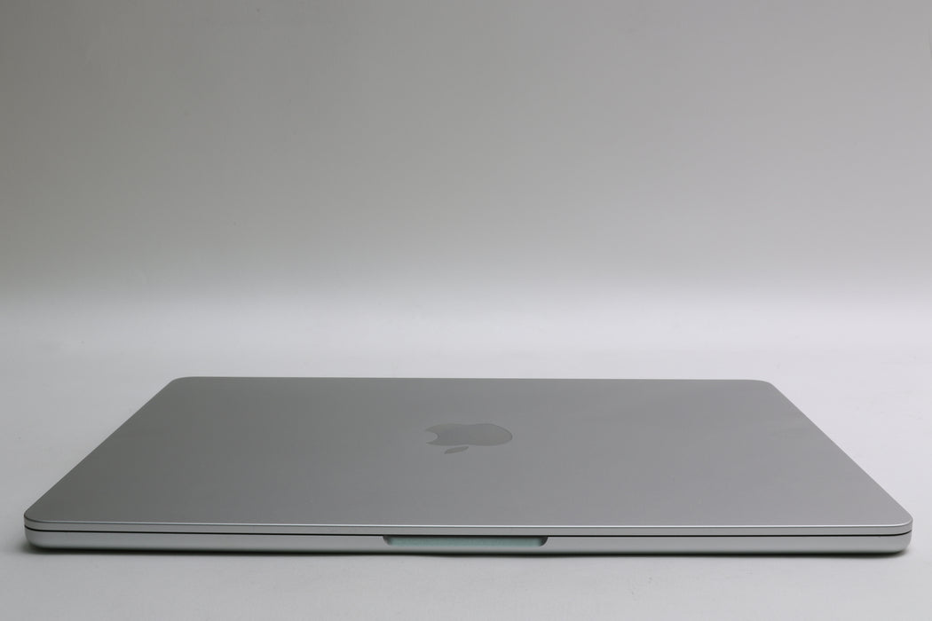 13" 2022, MacBook Air, MLY03LL/A, Apple M2, 8GB, 512GB SSD, 10C